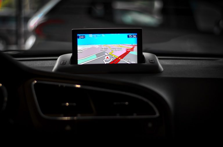 5 Reasons to Consider GPS Vehicle Tracking for your Business