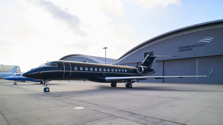 A private jet flight for less! 5 booking tips!￼