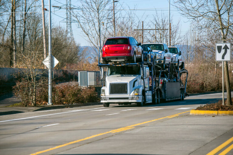 Countrywide Auto Transport’s Standard Service: Elevating Vehicle Transportation with Excellence and Reliability
